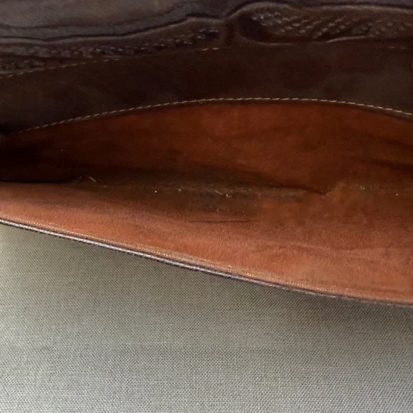 Vintage Mexican Tooled Leather Purse Mayan Calendar and Flowers - Picture 4 of 12